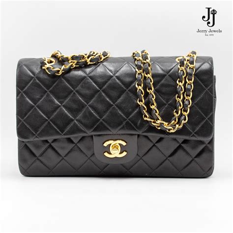 Come riconoscere una borsa Chanel originale! — 